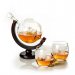 Whiskeykaraff Globe med 2 glas & 8 whiskeystenar, 0,85 liter